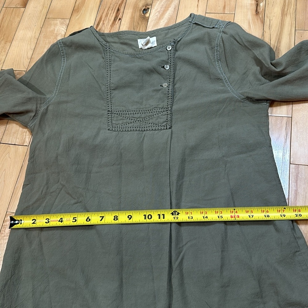 Levi’s Top - Picture 7 of 7